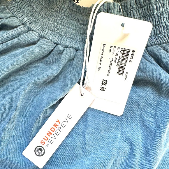 Sundry Evereve smocked blue shirt size 1 like a S-M NWT - Picture 7 of 7